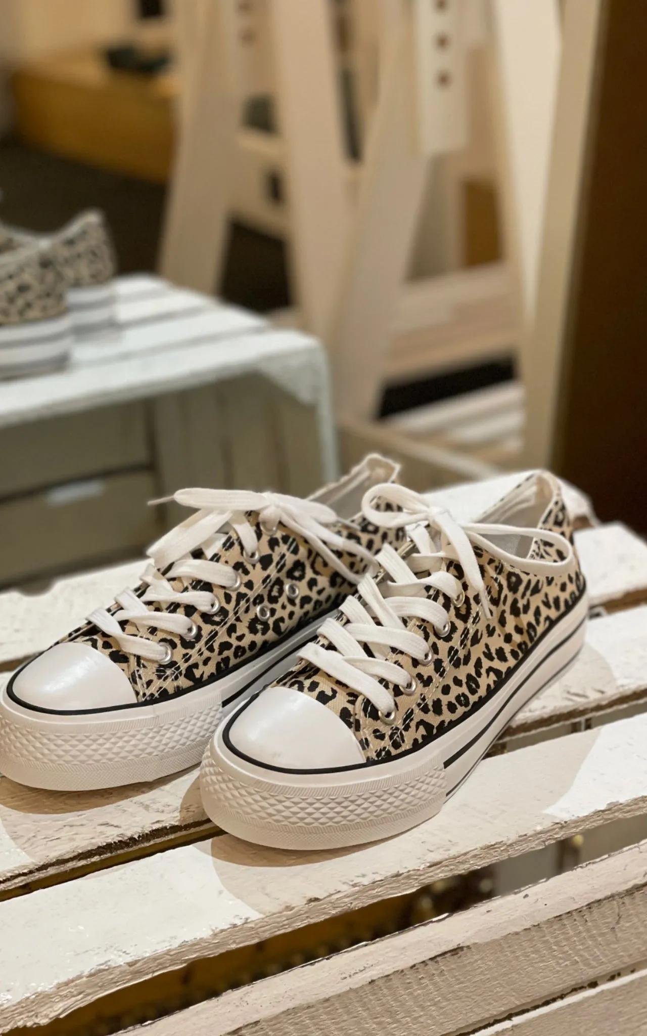 Connie Trainer | Platform | Leopard