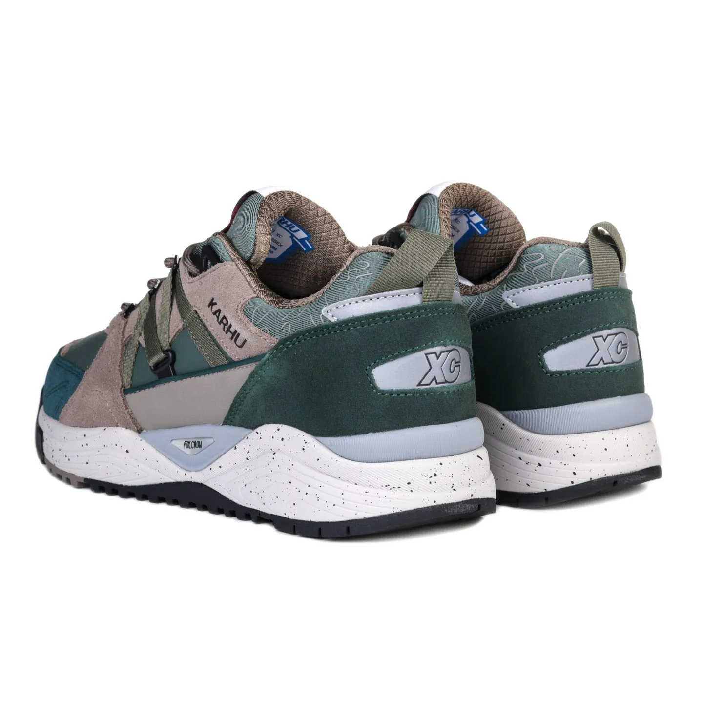 KARHU FUSION XC WP SMOKE PINE / DARK FORSET