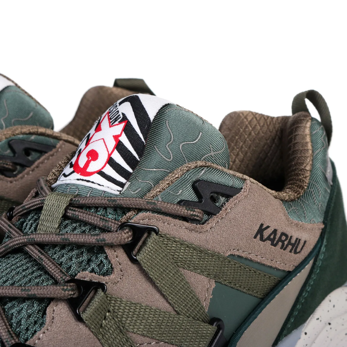 KARHU FUSION XC WP SMOKE PINE / DARK FORSET