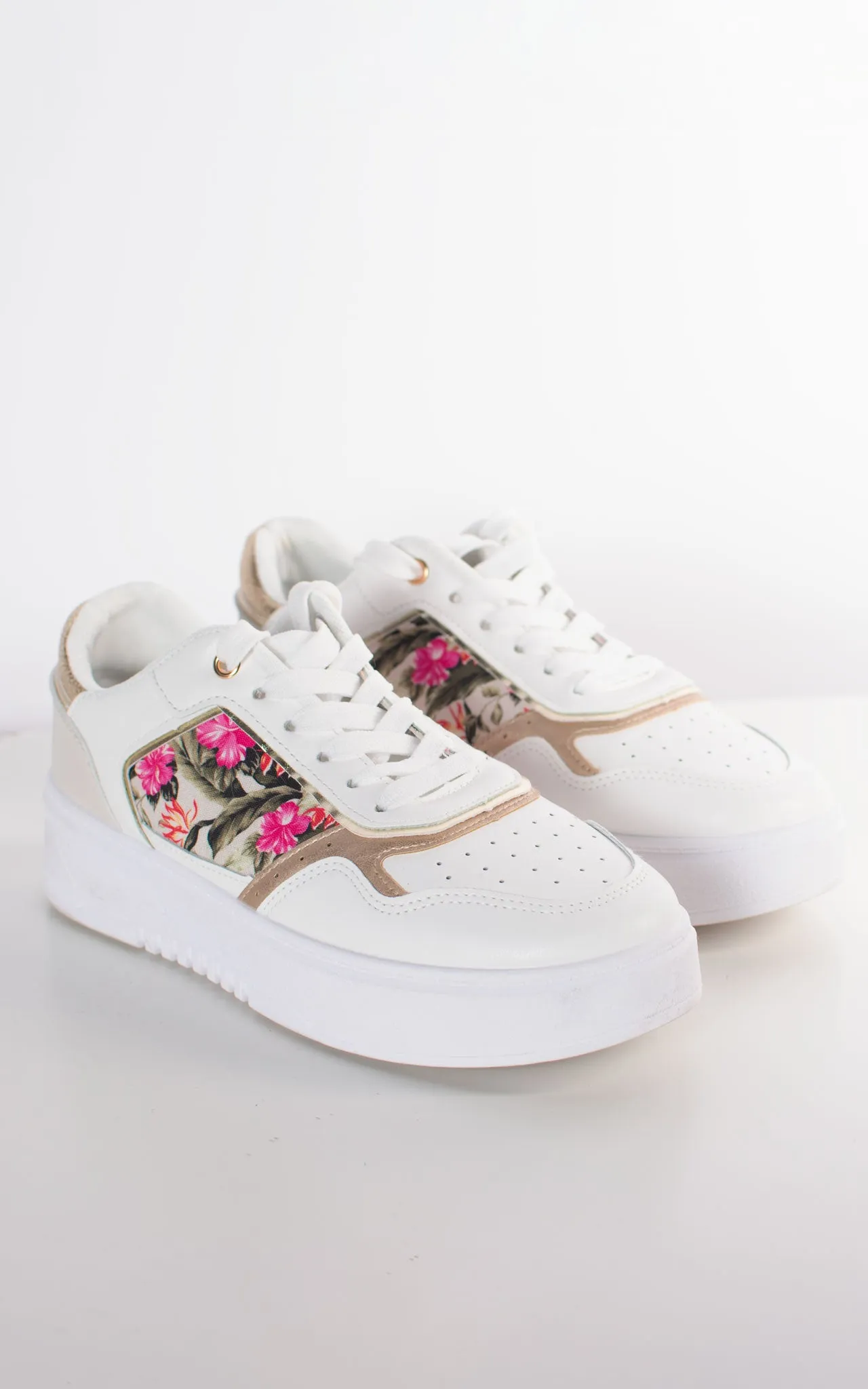 Mel Trainer | Floral | White