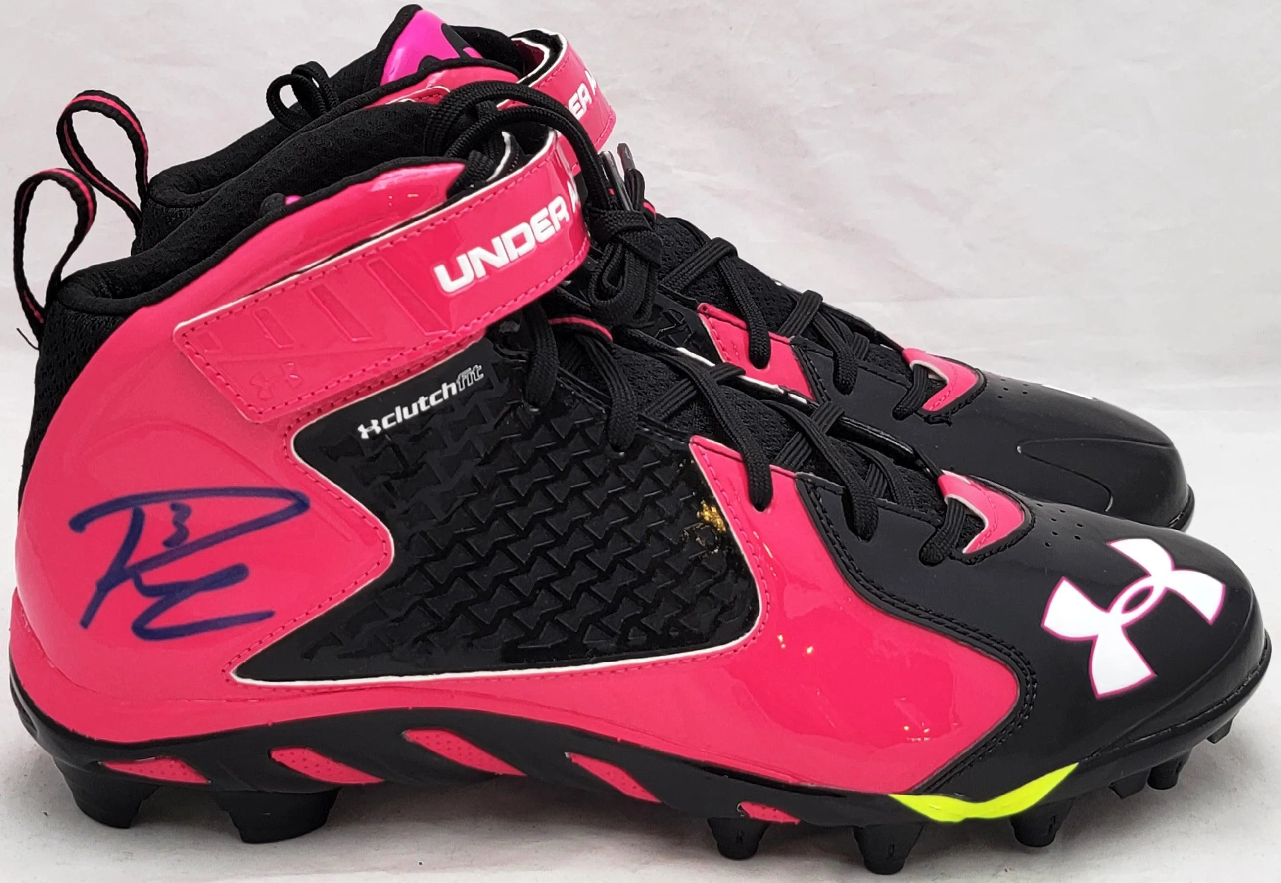 Russell Wilson Autographed Pink & Black Under Armor Spine Fierce Cleats Seattle Seahawks Breast Cancer Awareness Size 12.5 RW Holo #42130